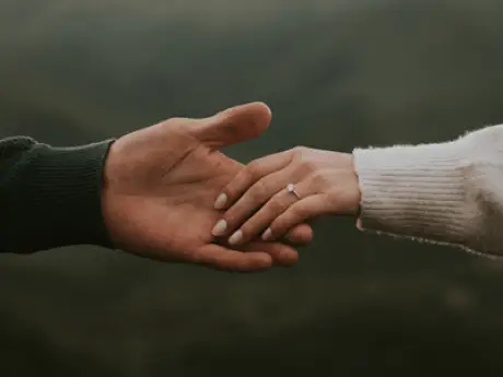 Ranking pierścionków: pierścionek zaręczynowy